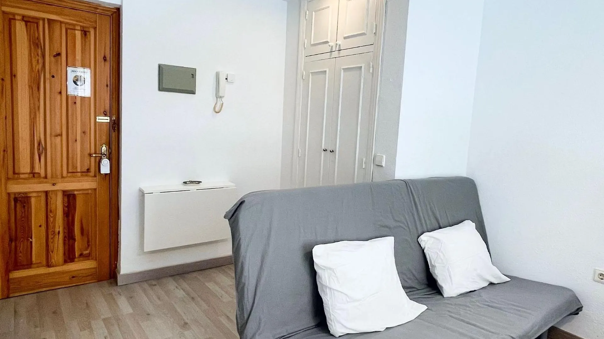 Estudio En El Centro De Torremolinos By Bebalmy Апартаменты
